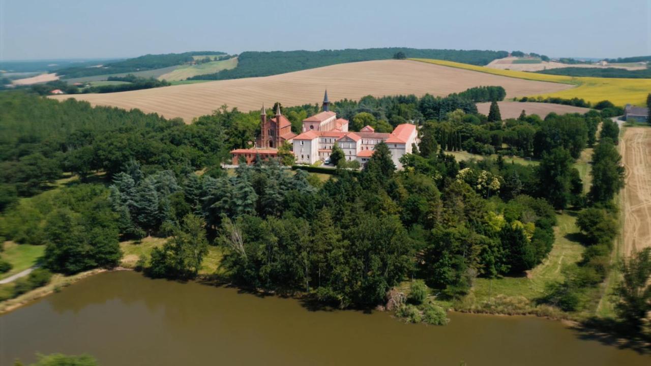 Hôtellerie De L'abbaye Hotel Bellegarde-Sainte-Marie